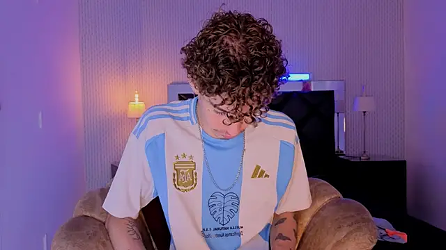 nova_salvatore webcam