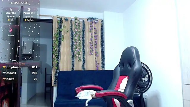 amelie_rose__ webcam