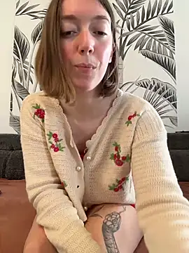 Daisy_Michto_Officiel webcam