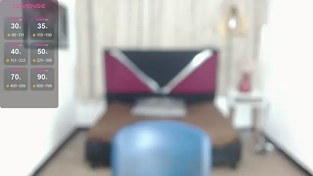 luisa__torres live sex cam