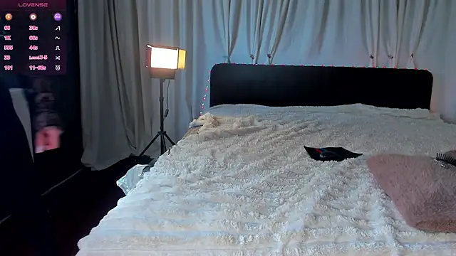 jesikalooove (F young) - Finger in ass