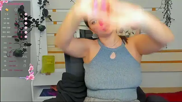 Josephine_Kiss webcam