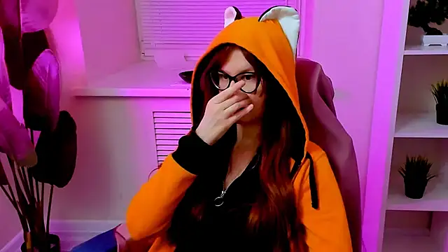 CarolGiggly webcam