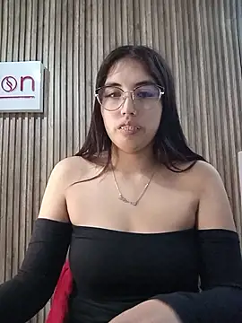 Valk_submissive webcam