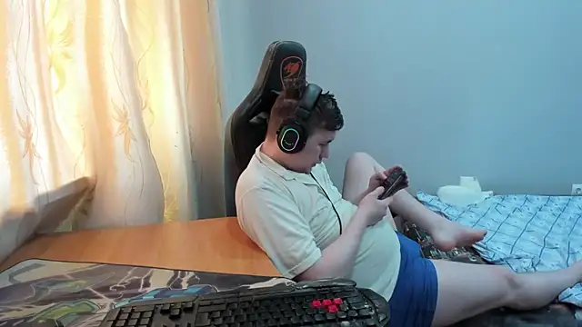 iliaskrislove webcam