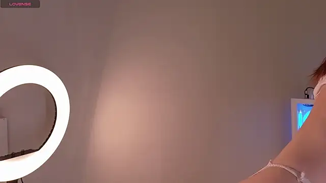 eva_aria webcam