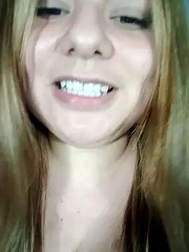 jennyyhottt webcam