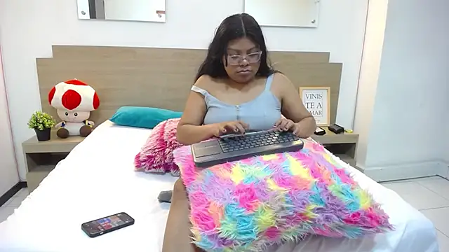 Kiri_Black_ webcam