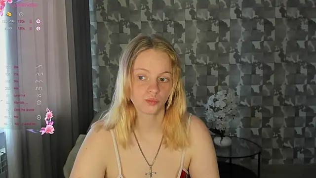 L_aura webcam
