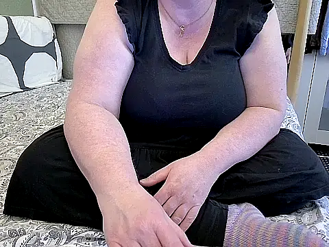 MarthaBriest webcam
