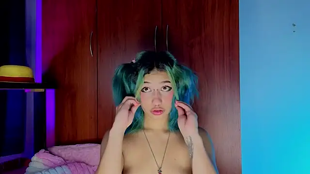 zoelight18 webcam