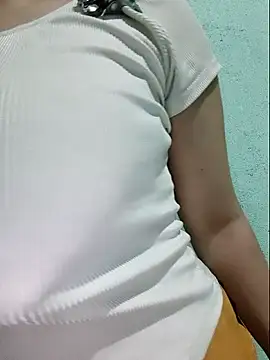 Shine_Mai webcam