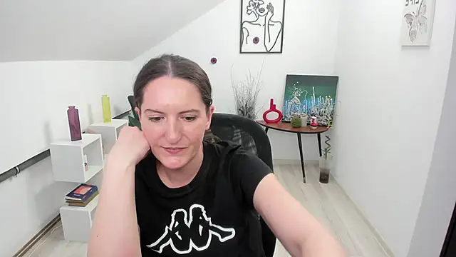 ChloeHottyX webcam