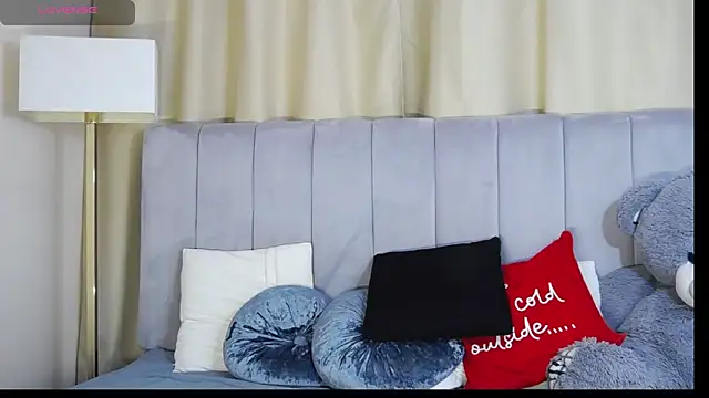 Erikka__ webcam
