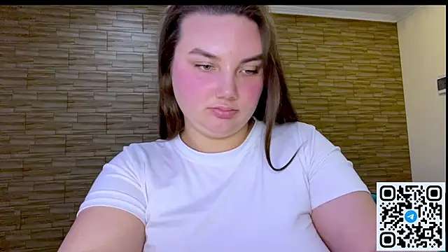 Dreamyblushfairy webcam