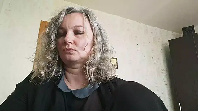 EdithManning webcam