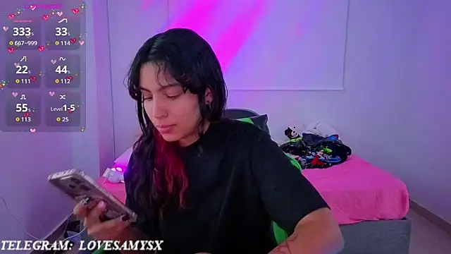 Lovelyamyy webcam