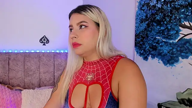 naomi_sanz webcam