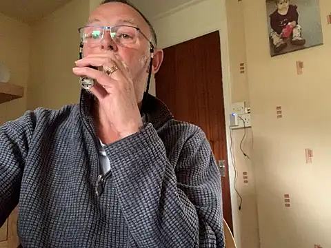 Moonraker64 webcam
