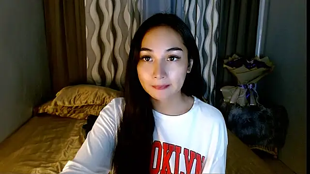 SweetLilly_18 webcam