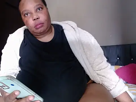 Lovelyboobs01 webcam