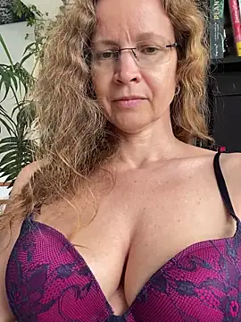 AnnikaRose webcam