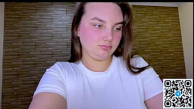 Dreamyblushfairy webcam
