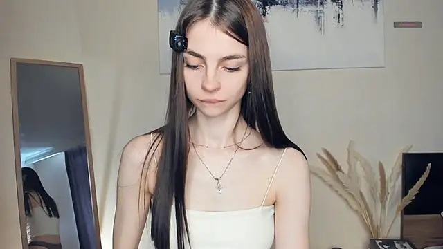 MaryJacksoon webcam