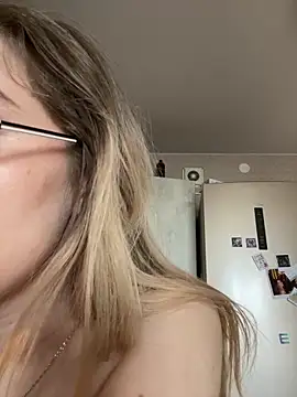 Kitty_Katrine webcam