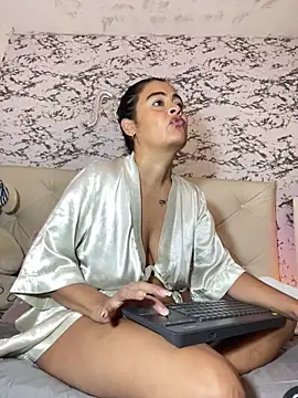 Lili__taylor webcam