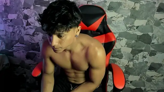 ZYZZ1312 webcam