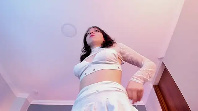 Nina_Ford webcam