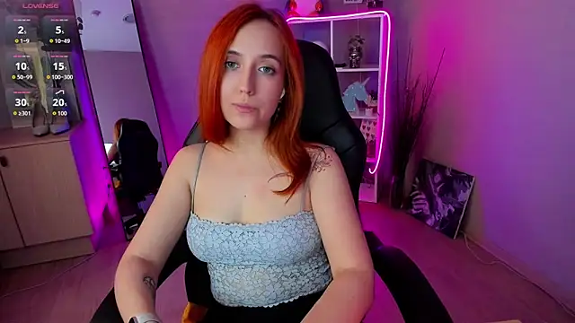 Alexa_temptress webcam