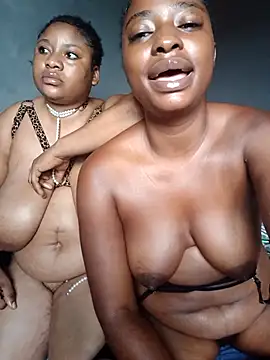 SexypuppyXX webcam