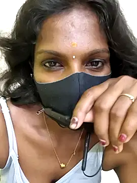 Webcam Model (Honey_rosetamil)  is live.Free join now!