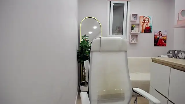 Milla_Cutie18 webcam