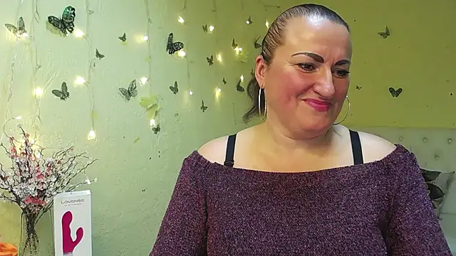 DianaMGG webcam