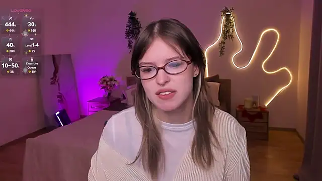 Lisa_Blossom webcam