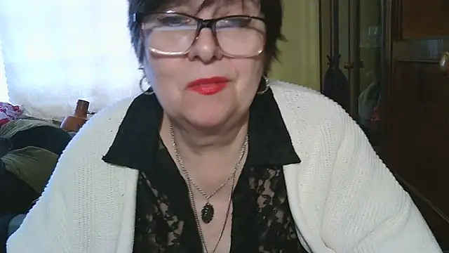 veronicagold511 - VeronicaGold511's free webcam - UK Sex Cams