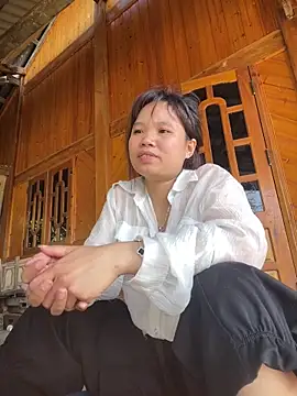 Ngoc-bbi webcam