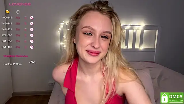 ReginaJoyy webcam
