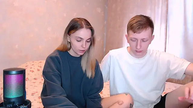 juliaanddima webcam