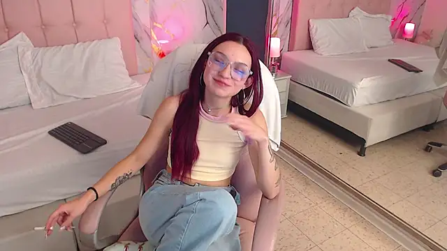 red_kytty6 - Red_kytty6's free webcam - UK Sex Cams