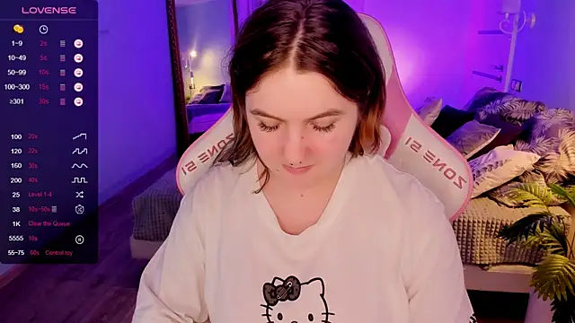 lovelyy_julia webcam