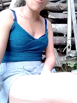 Zara-Lina webcam