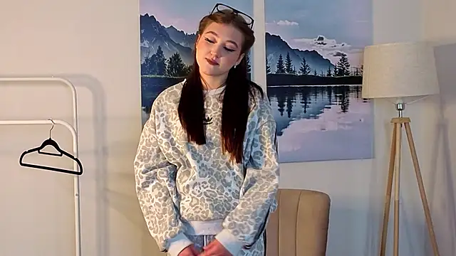 AileenKozinski webcam