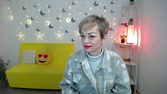 NikaMayu webcam