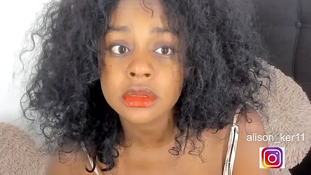 alison-ker3 webcam