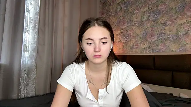 LoraDavi webcam