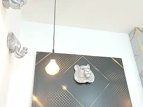 KingOfTemptation webcam